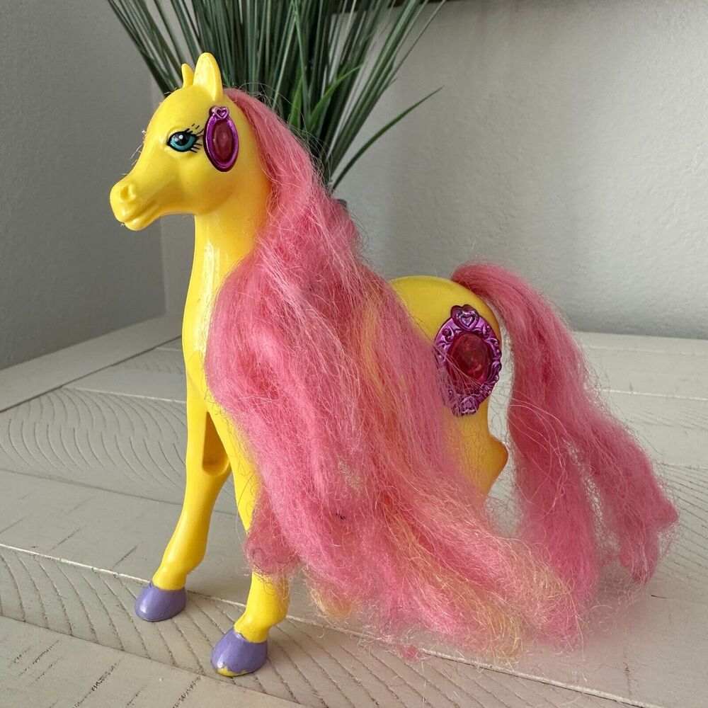 MGA Magic Touch Pony Crystalia Yellow Horse Gems Jewels NOT WORKING Vintage 1996